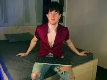 Chaturbate Live Sex Cam of christianlevine_
