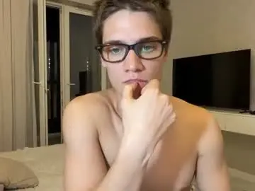 Chaturbate Free Porn Cam of forrestgamp