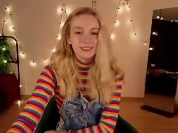 Chaturbate Free Live Porn of berrryjelly