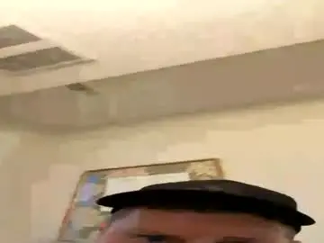 Chaturbate Live Sex Cam of funguy604