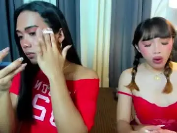 Chaturbate Free Live Porn of hugecock_pretty123