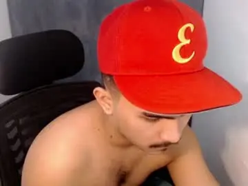 Chaturbate Free Live Porn of rickythedestroyer