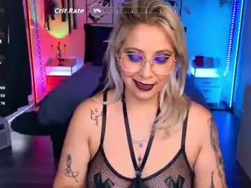 Chaturbate Watch Live Sex Cams of blackwidowj