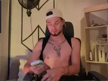 Chaturbate Best live sex cam show of edwardross_