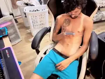 Chaturbate Live Sex of josefturner1