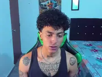 Chaturbate Watch Live Sex Cams of zafirocum
