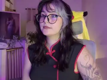 Chaturbate Free Porn Cam of hazelbrownn23