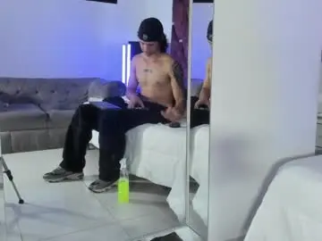 Chaturbate Free Live Porn of tonybenedetti