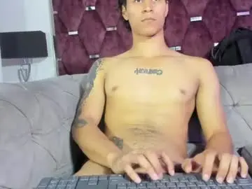 Chaturbate Adult Webcam of tonybenedetti