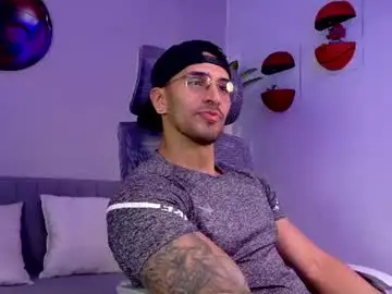 Chaturbate Private Sex Chat of tony_muscle1