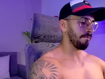 Chaturbate Adult Video Chat of tony_muscle1
