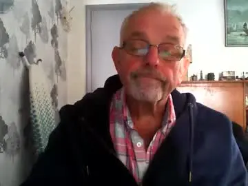Chaturbate Live Sex Cam of champers37