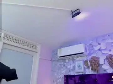 Chaturbate Live Sex Cam of violeta_medina