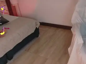Chaturbate Best live sex cam show of ahvi_ebony