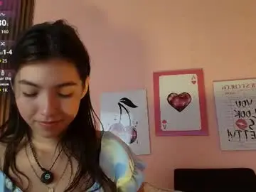 Chaturbate Live Sex Cam of luna_moriati
