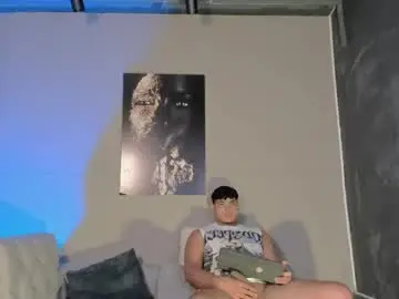 Chaturbate Live Sex Cam of nicol_and_thiago_212
