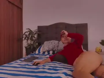 Chaturbate Live Porn of 2gays_1straight