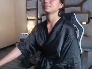 Chaturbate Watch Live Sex Cams of emmily_thompsonn