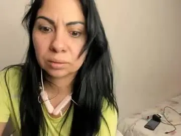 Chaturbate Sex Chat of saralunabella02