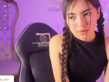 Chaturbate Live Sex Cam of isabela_tay