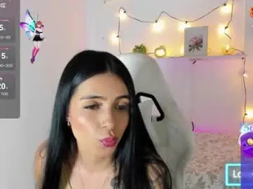 Chaturbate Free Porn Cam of katia_sex25
