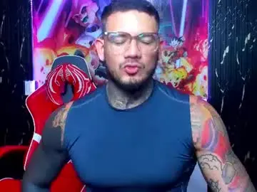 Chaturbate Live Sex Cam of _thadeo_