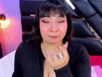 Chaturbate Live Sex of emma_monserratt