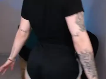 Chaturbate Watch Live Sex Cams of millyx_