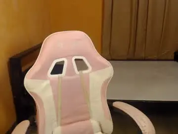 Chaturbate Sex Cam of safarahlove_bigdick
