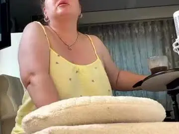 Chaturbate Free Porn Cam of mommy_goddess