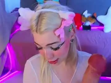 Chaturbate Free Live Porn of nikkisilk