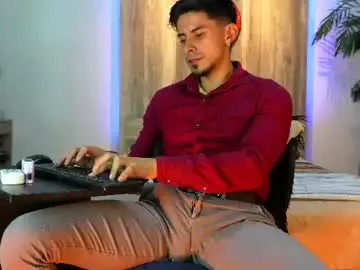 Chaturbate Adult Video Chat of andrew_elliot