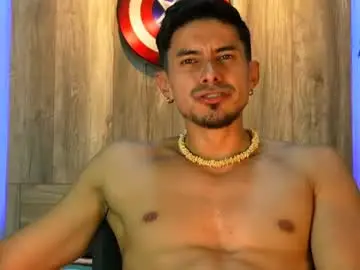 Chaturbate Best live sex cam show of andrew_elliot