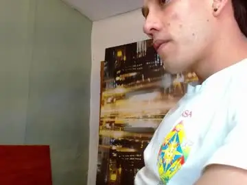 Chaturbate Sex Chat of alexgiraldo__