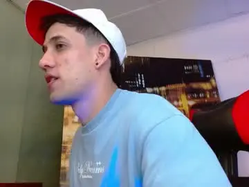 Chaturbate Private Sex Chat of alexgiraldo__