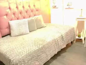 Chaturbate Nude Webcam of peneelopeecute