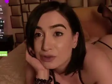 Chaturbate Live Sex Cam of avaluna22