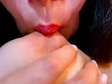 Chaturbate Live Sex of cocosquirt_7