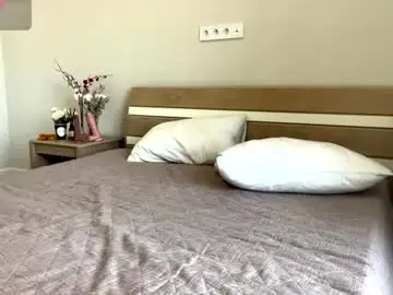 Chaturbate Free Live Porn of tiameakin