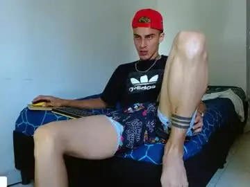 Chaturbate Sex Chat of bray_hotboy