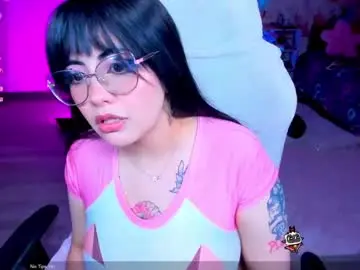 Chaturbate Best live sex cam show of alyssaromanova