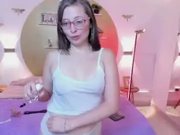 Chaturbate Live Sex of lenna_phillips