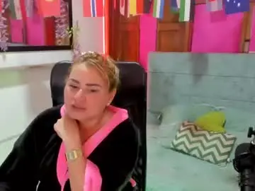 Chaturbate Free Live Porn of julieta_star69