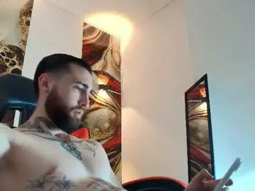 Chaturbate Live Sex of luke_davis01
