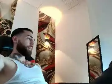 Chaturbate Watch Live Sex Cams of luke_davis01
