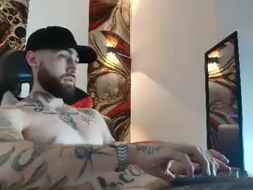 Chaturbate Free Porn Cam of luke_davis01