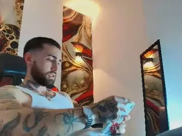 Chaturbate Sex Cam of luke_davis01