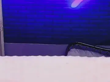 Chaturbate Watch Live Sex Cams of alessiacroft