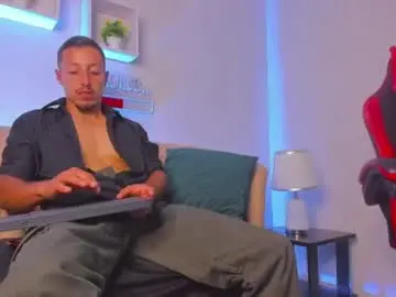 Chaturbate Free Live Porn of master_orion