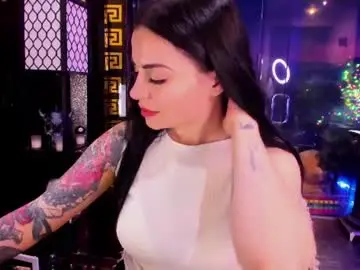 Chaturbate Sex Cam of alma_pearl